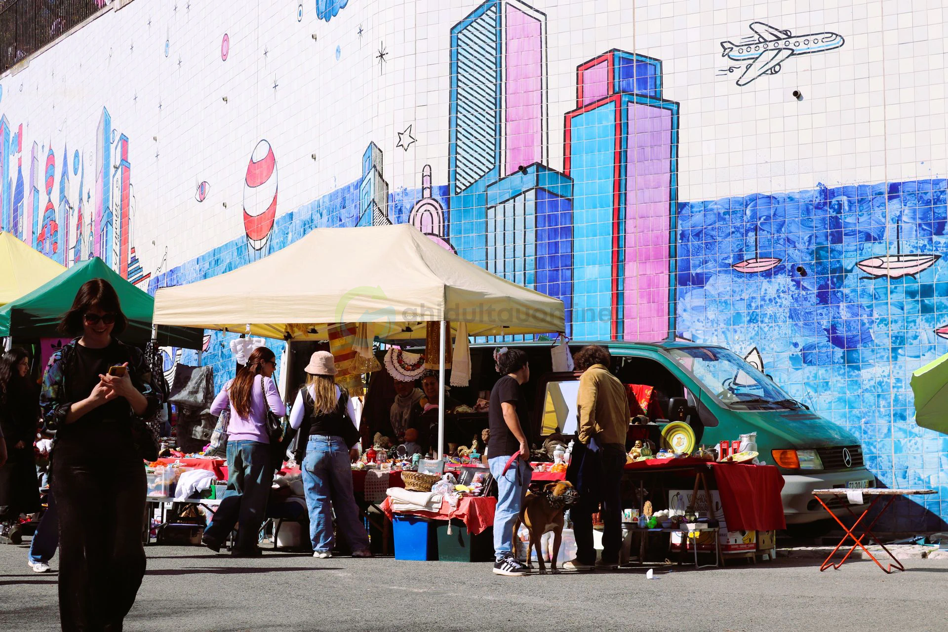 feira da Ladra, Lisbon