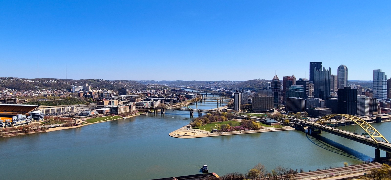 Pittsburgh - orașul celor trei râuri