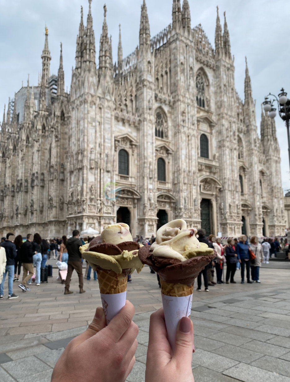 Duomo di Milano, ice cream