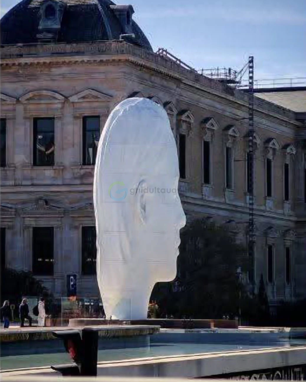 Statuia Julia