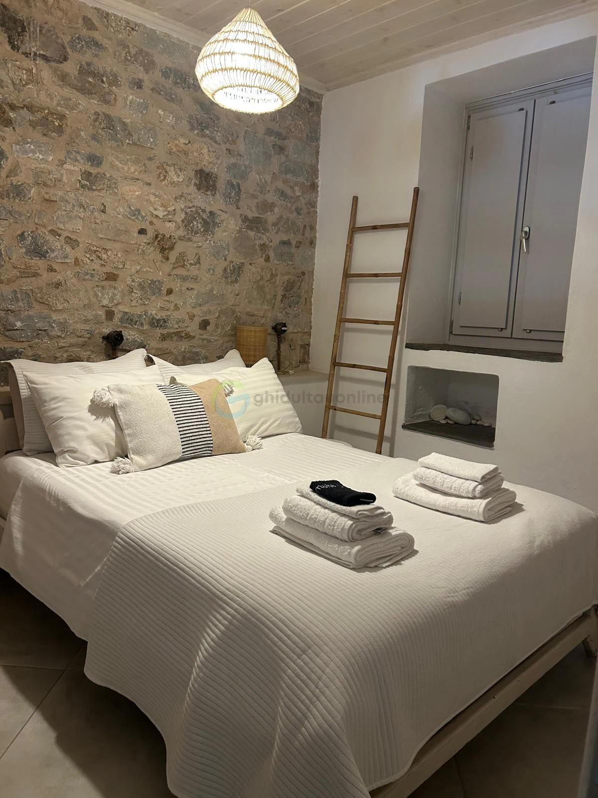 Thalami Apartment