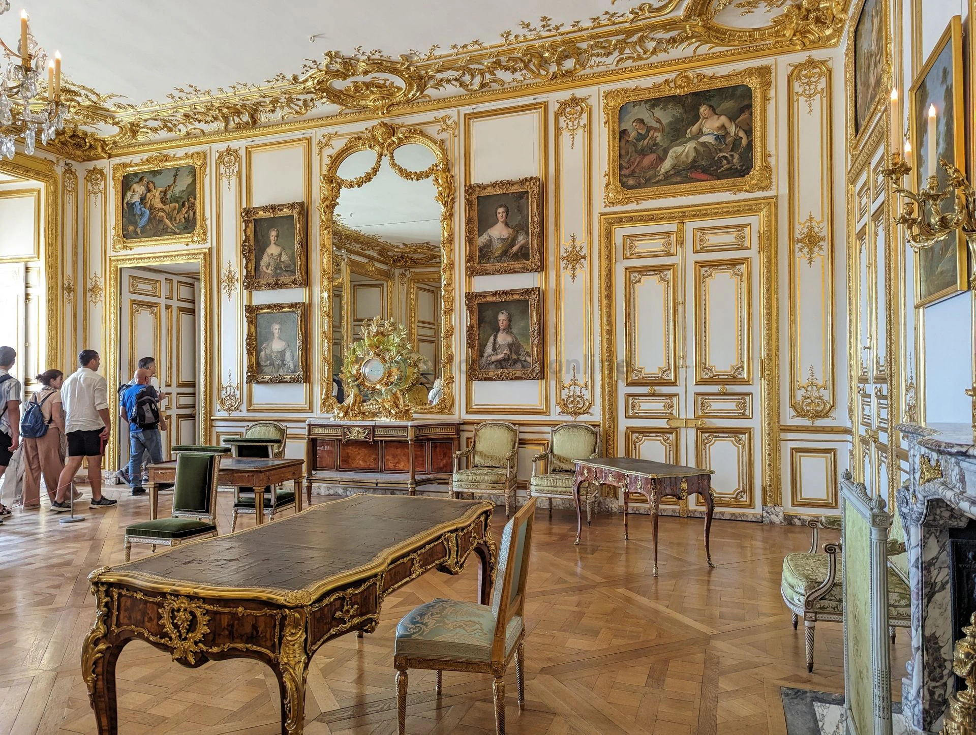 Versailles