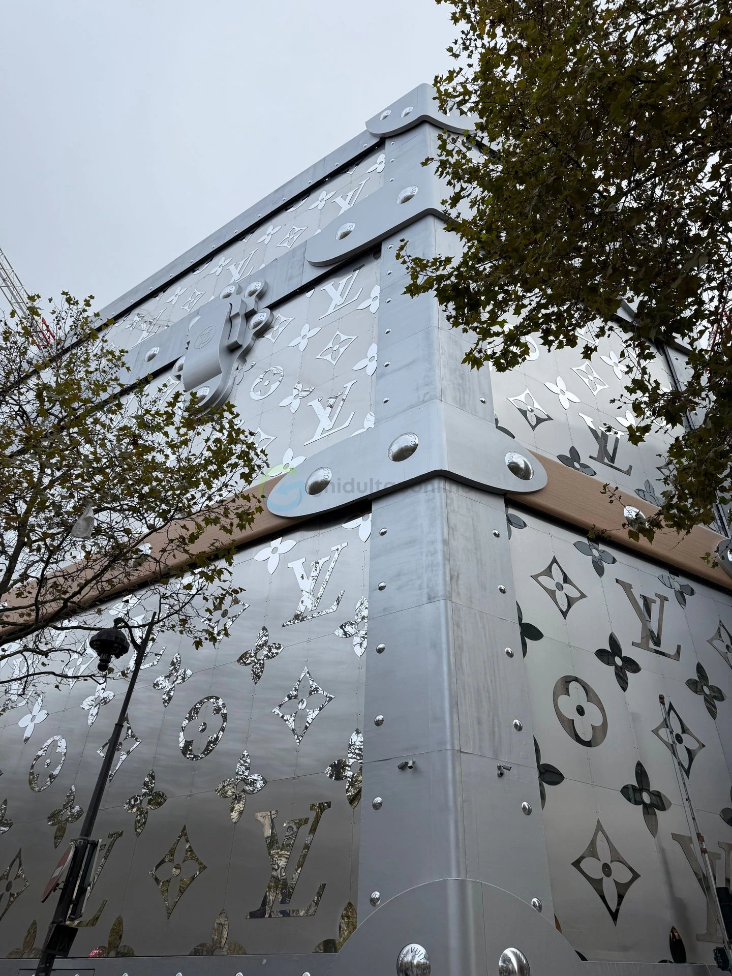 Louis Vuitton Champs-Élysées
