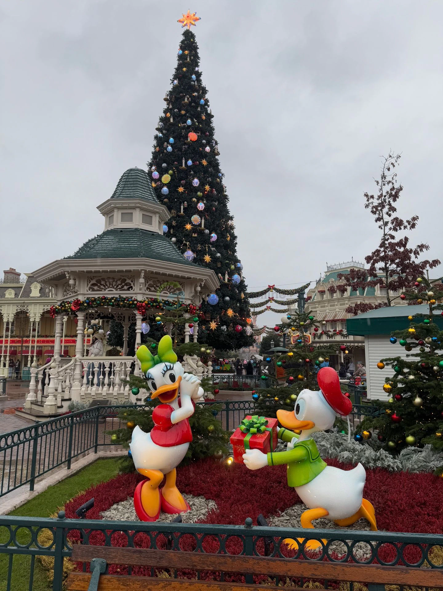 Christmas Disneyland Paris